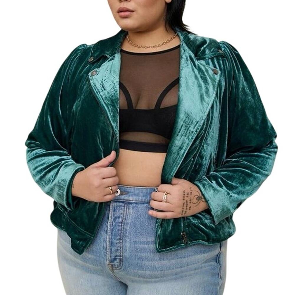 Torrid Green Velvet Velveteen Moto Jacket 6X Christmas Winter Whimsigoth